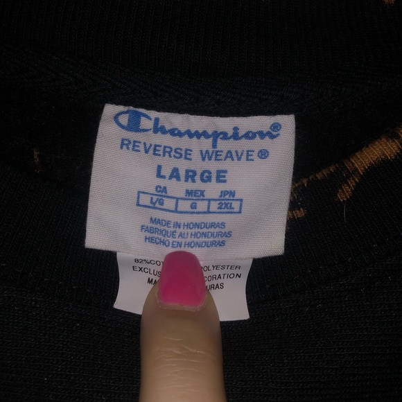 VINTAGE TIE-DYE CHAMPION SWEATSHIRT!!🔥🔥 - Picture 6 of 6